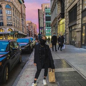 Meet your Posher, Nadia